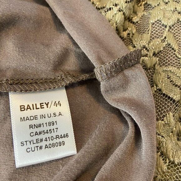 $188  Dress NWT Bailey 44 Bodycon Gold Lace - Picture 7 of 8